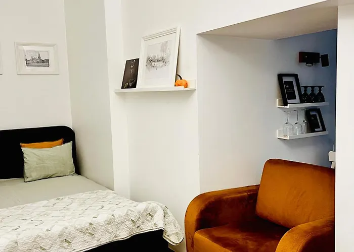 Green Apartment